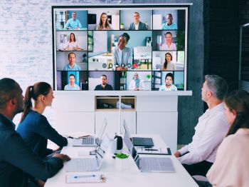 Hybrid Workforce Model for 2025